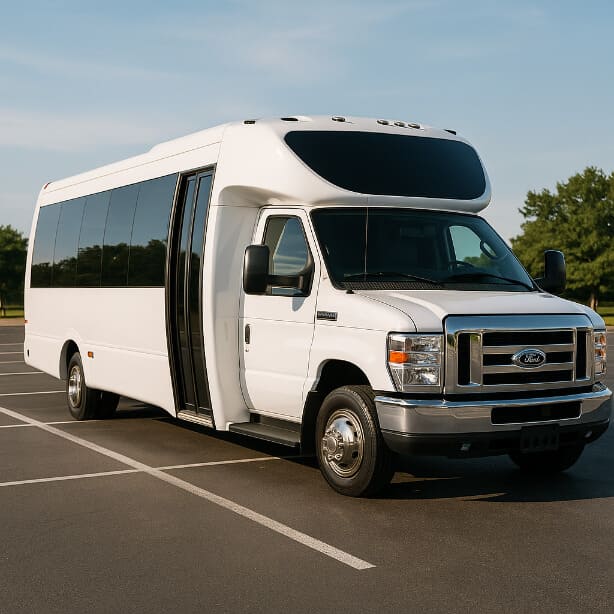 Chicago Minibus Company 20 Passenger Minibus